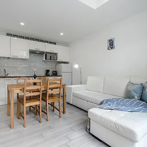 https://apartamento-de-lujo-en-mare-verde.in-canary-islands.com